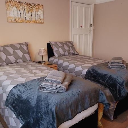 Felpham Guest House - Self Catering Bognor Regis Kültér fotó