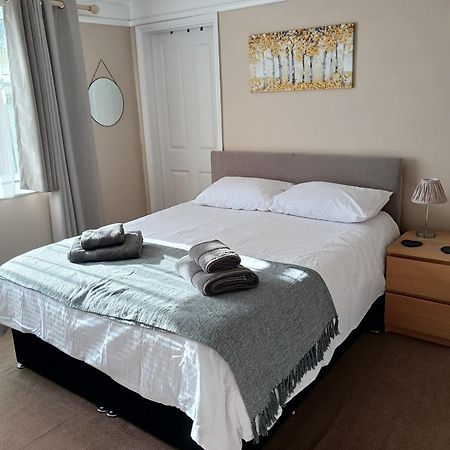 Felpham Guest House - Self Catering Bognor Regis Kültér fotó